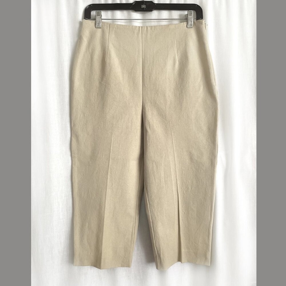 Karen Kane women's cropped pants. Cotton. NWT. Sand color. Size 6